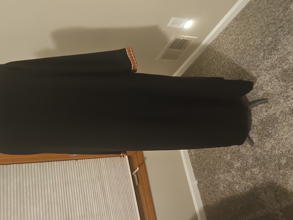 Al Karam Gold And Black Abaya - Picture 4 of 7
